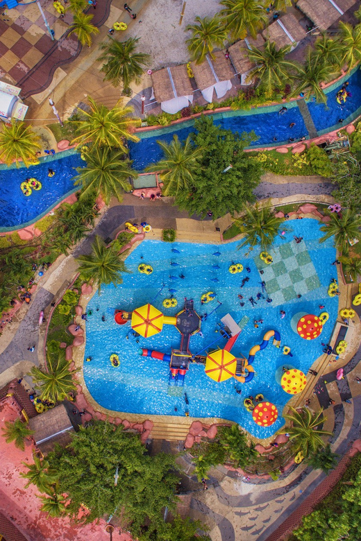 A'famosa Water Theme Park & Safari Wonderland Ticket - Why the safari ride earns top billing