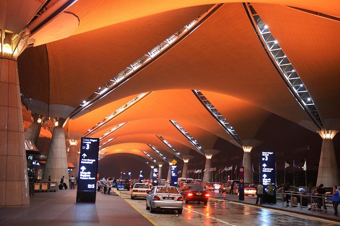 Airport transfer - The ride from Sepang toward Kuala Lumpur