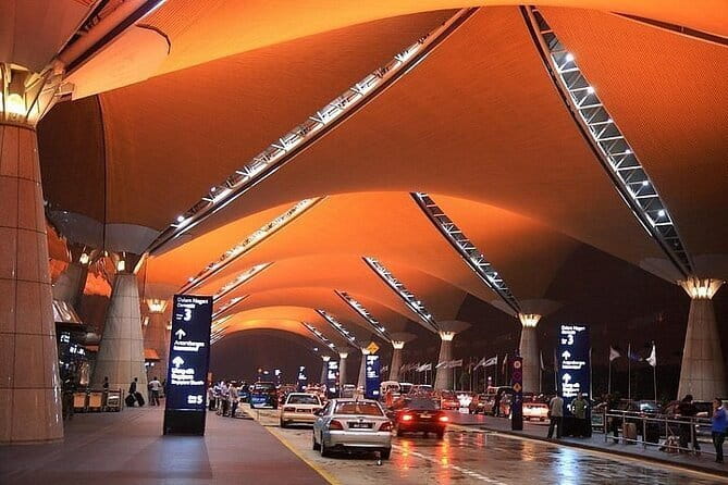 AVANI Sepang Goldcoast Resort Hotel To Kuala Lumpur International Airport KLIA KLIA2 Transfer - Why the $50 price may be worthwhile