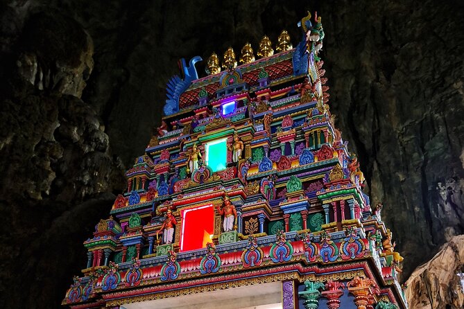 Batu Caves and Sari Experience with Batik Workshop - Key points to know before booking