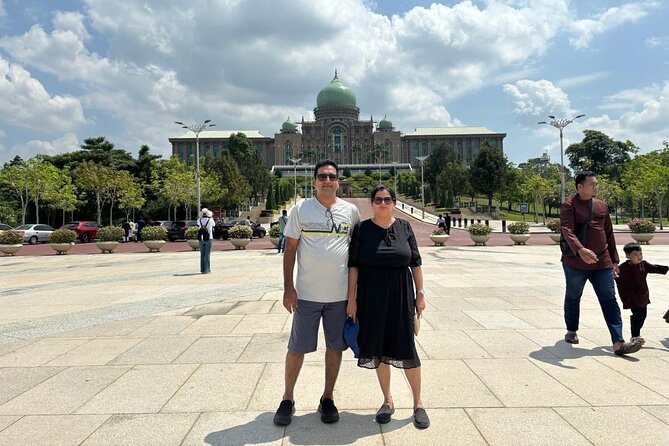 Batu Caves & Putrajaya City Tour - Why this Kuala Lumpur combination works