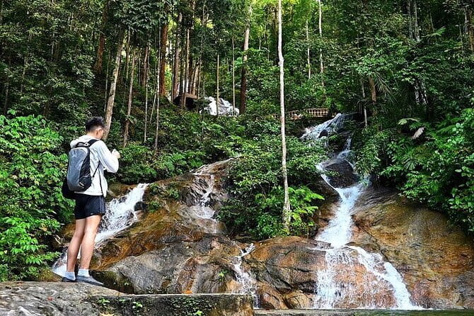 Batu Caves & Putrajaya Highlights: Landmarks & Botanical Garden - Putrajaya Botanical Garden: the tour’s quietest pause