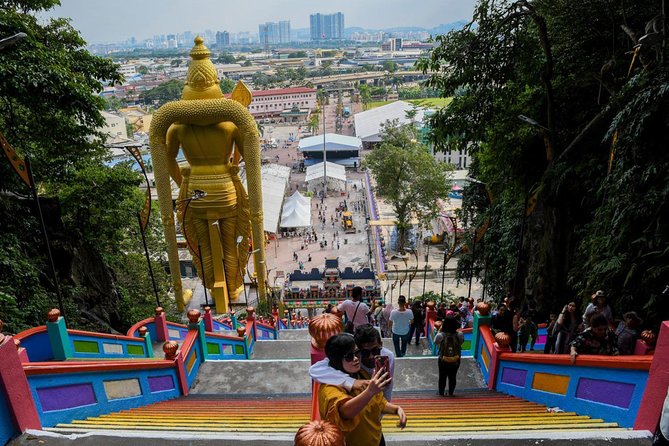 Batu Caves, Royal Selangor Pewter and Batik Factory Tour - Who will get the most from this outing