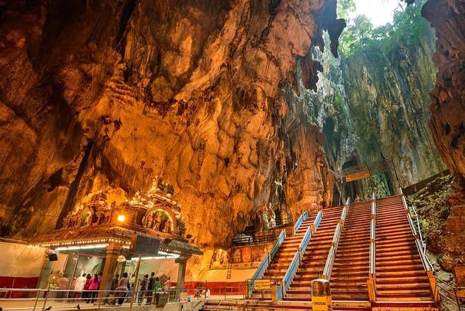 Batu Caves Temple Tour - The climb to the temple caves