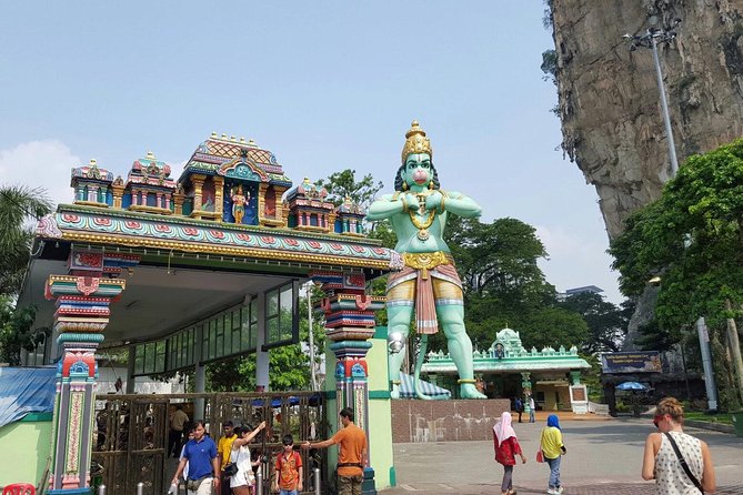 Batu Caves Temple Tour - Shopping stops and the return journey