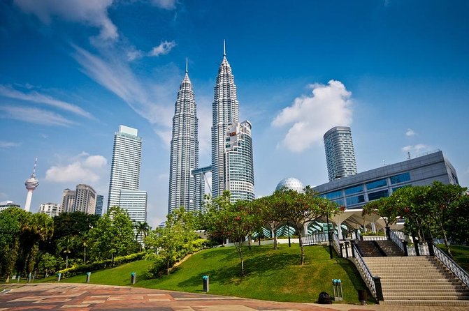 Best of Kuala Lumpur City Tour Including National Museum and National Monument - A fast introduction to Kuala Lumpur’s many sides