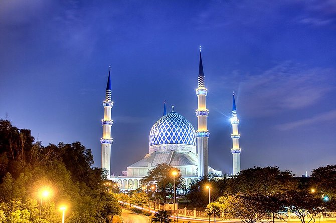 Blue Mosque And Batu Caves Tour - Sultan Salahuddin Abdul Aziz Shah Mosque, the blue-domed highlight