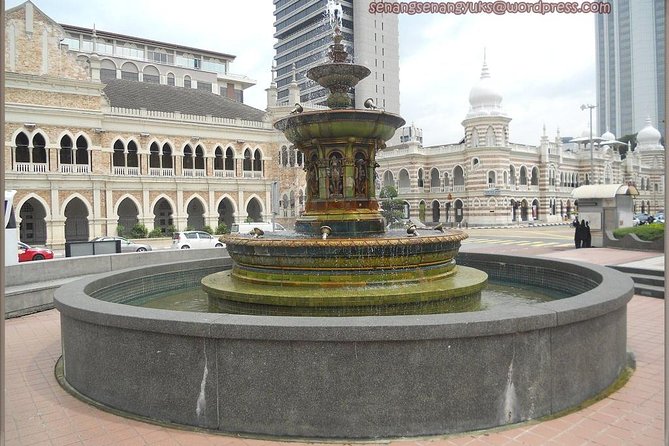 City Tour with Batu Cave and Fireflies Tour - Dinner and the Kampung Kuantan firefly boat