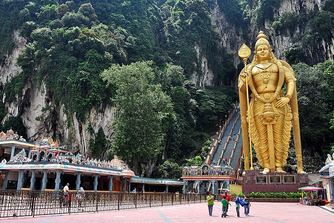 Cruise Layover Tour from Port Klang - Batu Caves: the strongest stop on the route