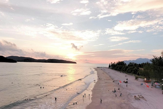 Customize Langkawi Full Day Tour (8 hrs-Private Tour) - Atma Alam Batik Village: the strongest cultural stop