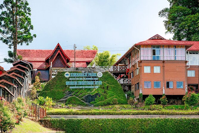 Day Trip to Kinabalu Park and Poring Hot Spring Guided Tour - Nabalu Market: a useful 30-minute stop