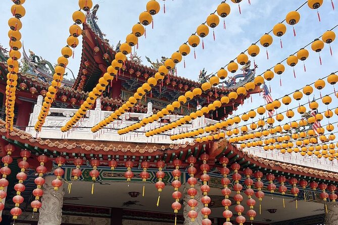 Exclusive Half Day Batu Caves and Private City Tour Kuala Lumpur - A private car makes the tight schedule easier