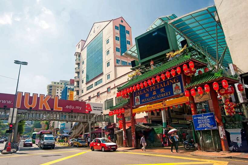 From Kuala Lumpur: Batu Caves Cultural Temple Tour - Timing, comfort, and who should book