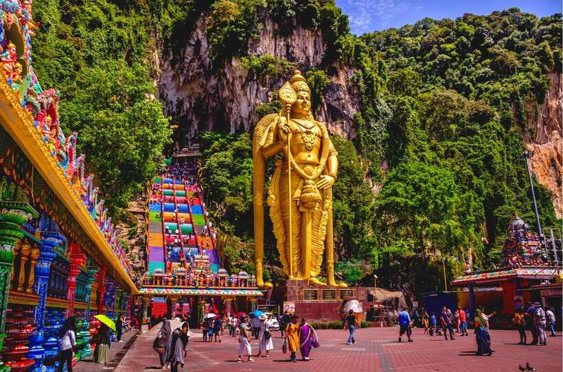From Kuala Lumpur: Batu Caves Cultural Temple Tour - Batu Caves and the 272-step climb