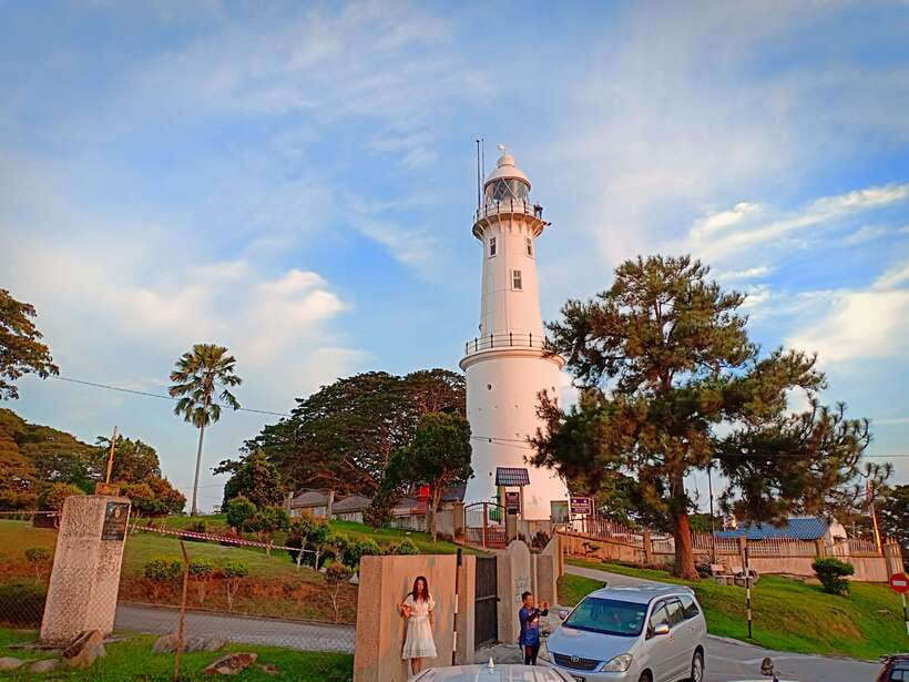 From Kuala Lumpur: Fireflies Tour and Seafood Dinner - Who should book this Kuala Selangor evening?