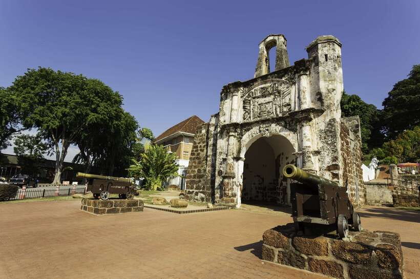 From Kuala Lumpur: Full-Day Historical Tour of Malacca - Starting at the Stadthuys and Red Square