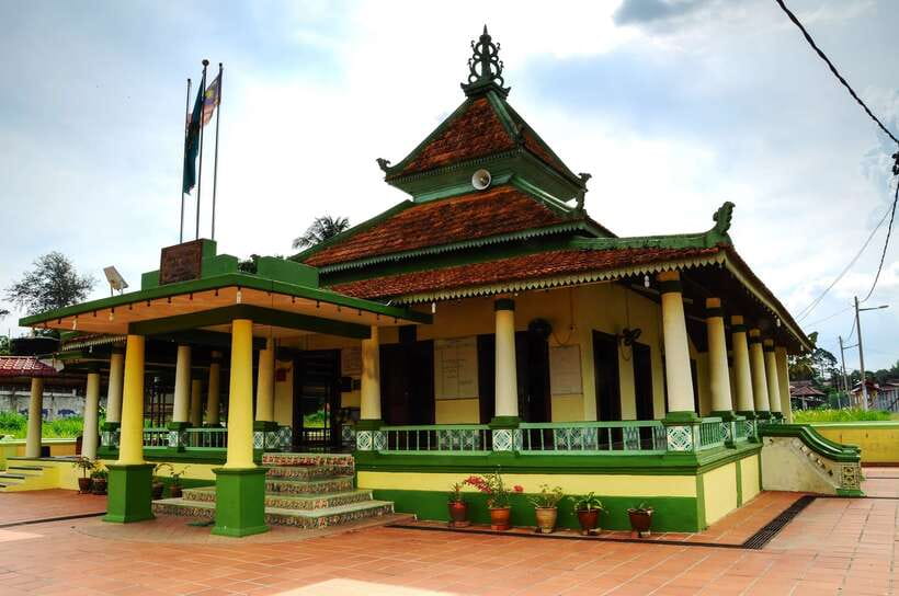 From Kuala Lumpur: Full-Day Historical Tour of Malacca - St. Paul’s Hill and the city view