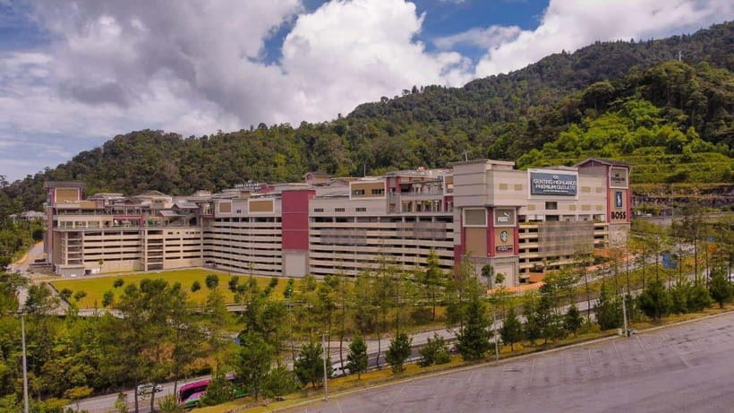 From Kuala Lumpur: Genting Highlands Day Tour & Gondola Ride - Practical details for a smoother day