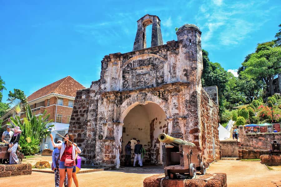 From Kuala Lumpur: Historical Melaka Day Tour with Lunch - St. Peter’s Church and the Portuguese chapter