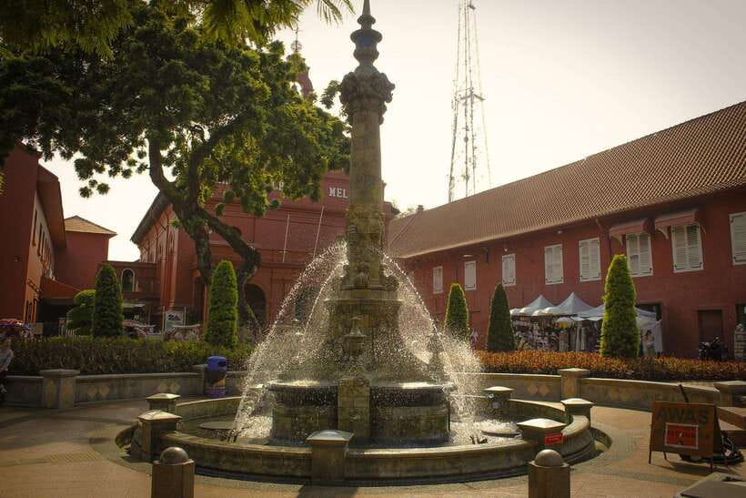 From Kuala Lumpur: Malacca Private Day Tour - Choosing the Malacca Museum and river views