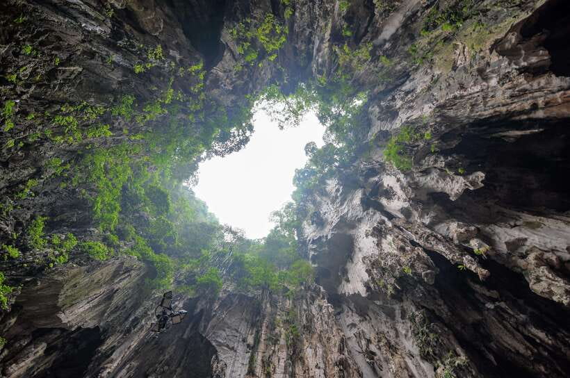From Kuala Lumpur: Private Batu Caves Cultural Tour - Ramayana Caves and the story in sculpture