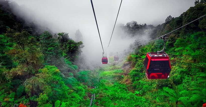 From Kuala Lumpur: Private Genting Highlands Day Trip - Reaching the Casino de Genting resort