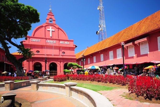 Full-Day Malacca City Tour - St. Paul’s Hill and two churches from different eras