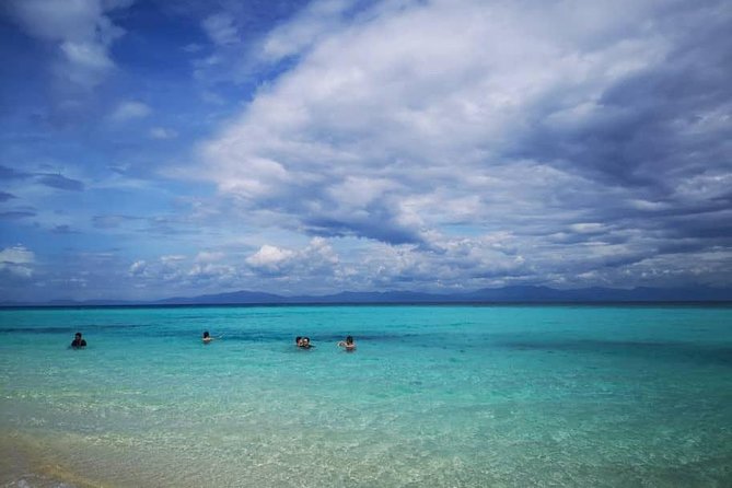 Full Day Tour in Mantanani - Guidance in the water makes a difference
