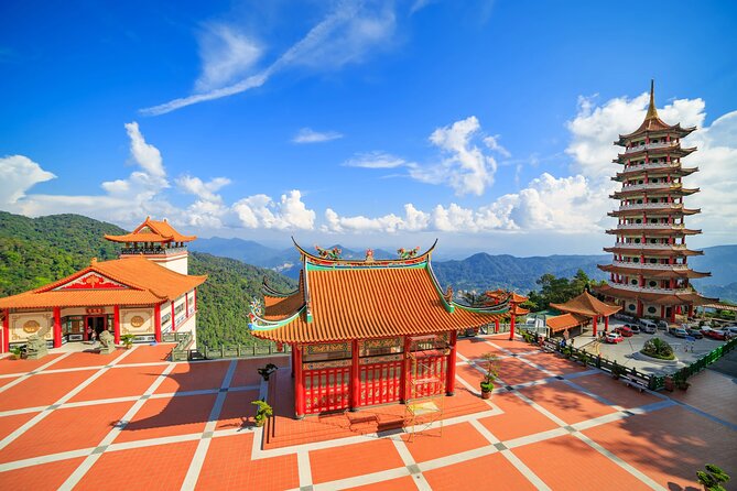 Genting Highlands Tour - Awana SkyWay brings the mountain views