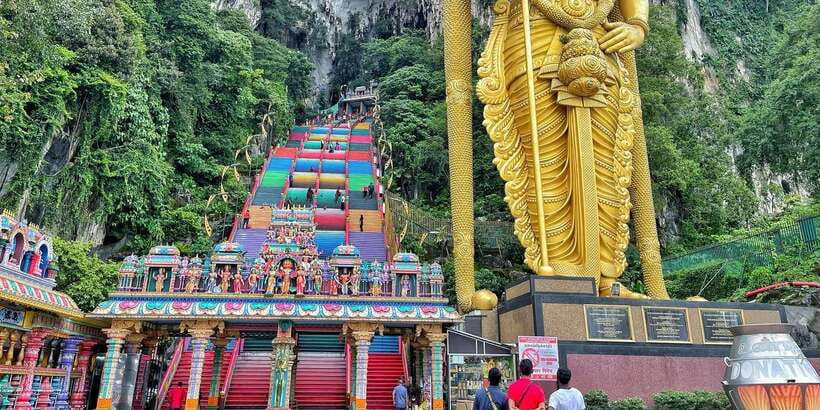 Genting Highlands Tour with Cable Car - From Kuala Lumpur heat to Batu Caves