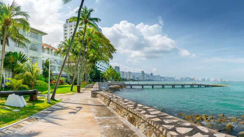 George Town: 5-Hour Penang Island City Tour - George Town Streets, Fort Cornwallis, And Kapitan Keling Mosque