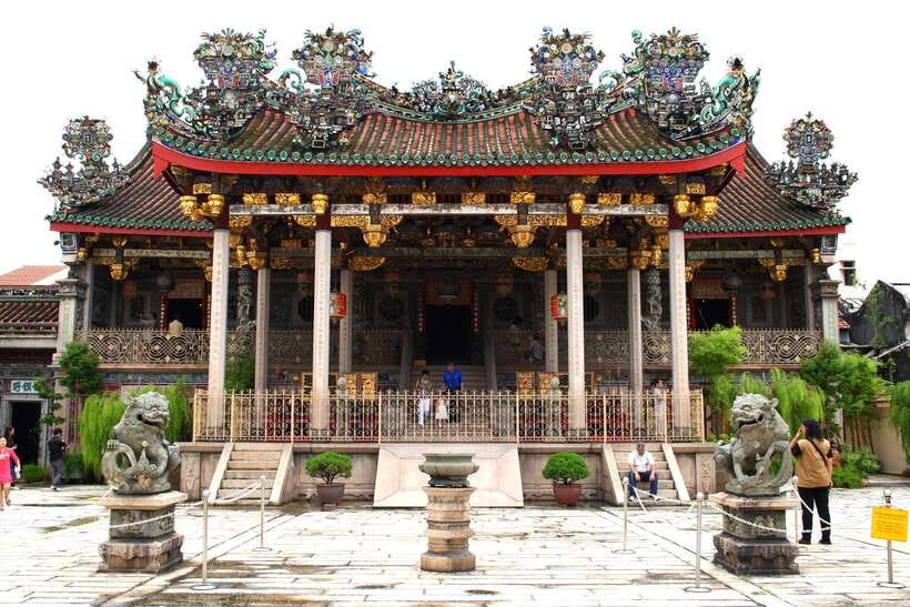 George Town: Private Half-Day Historical City Tour - Khoo Kongsi, a clan house built for display