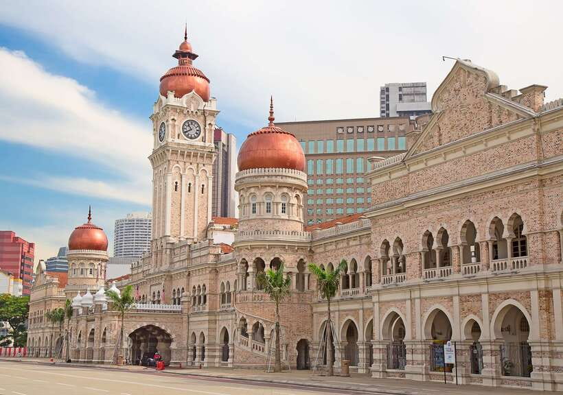 Half-Day Kuala Lumpur Exploration Tour - National Monument and the gardens around it