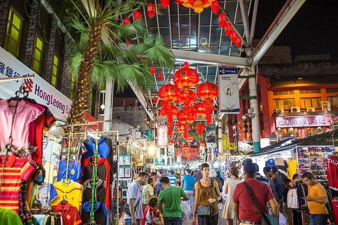 Half Day Private Cultural Discovery in Kuala Lumpur - Thean Hou Temple and Chinese religious tradition