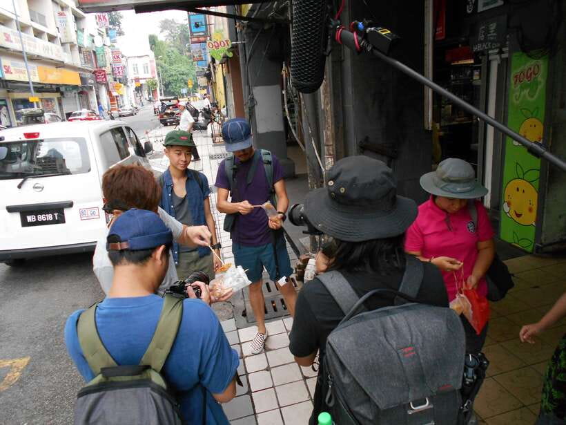 Hidden Kuala Lumpur: 4-Hour Bike Tour - Old trades and houses on stilts