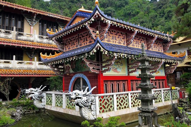 Ipoh Caves, Heritage And Cave Temple Tour From Kuala Lumpur - Kek Lok Tong and its Zen gardens