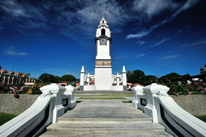 Ipoh Day Trip From Kuala Lumpur - The mosque and Birch Memorial Clock Tower
