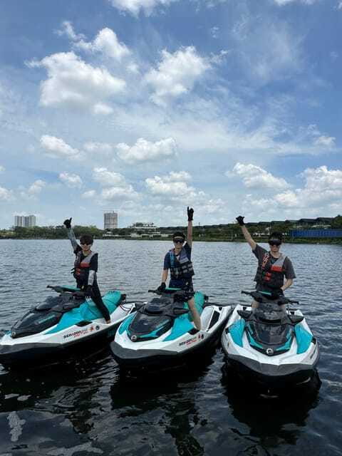 Johor Bahru : Seadoo JetSki 30mins Self Ride Tour(Single) - Weather, timing, and the fine print