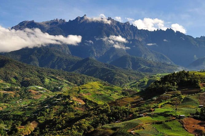 Kinabalu National Park Tour - A short stop in Kundasang before Kinabalu Park