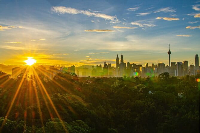 KL Tower Atmosphere 360 Revolving Dinning Experience - Choosing lunch or dinner