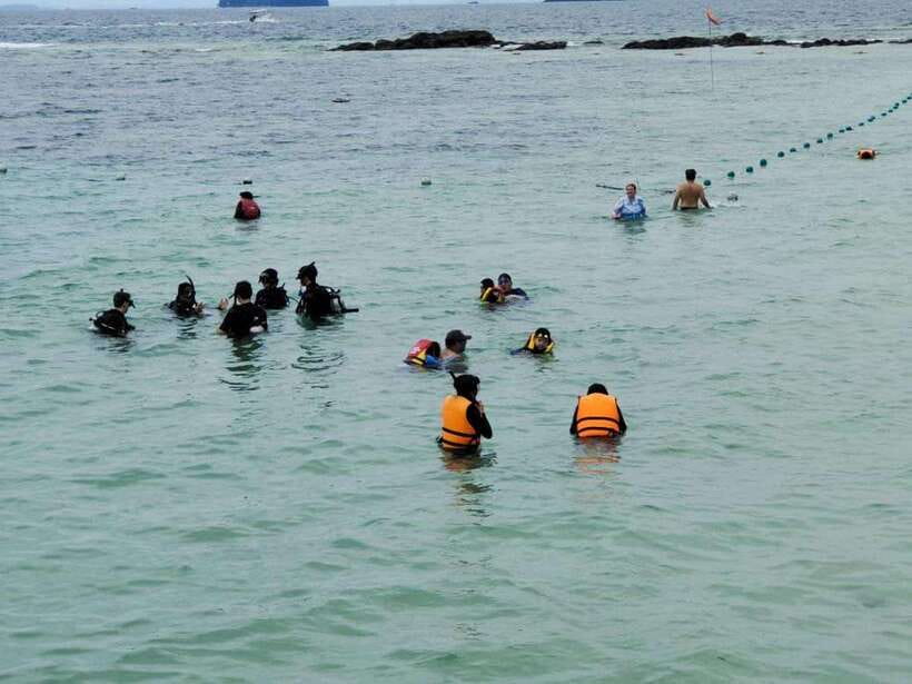 Kota Kinabalu: Twin Island Day Trip Tour ( Sapi & Manukan ) - Should you book the Sapi and Manukan trip?