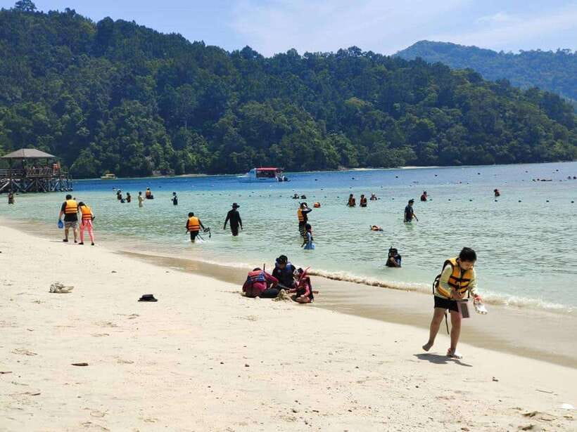 Kota Kinabalu: Twin Island Day Trip Tour ( Sapi & Manukan ) - What to pack for the boat and beach