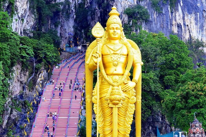 Kuala Lumpur Airport Transfer - A useful option for families and small groups