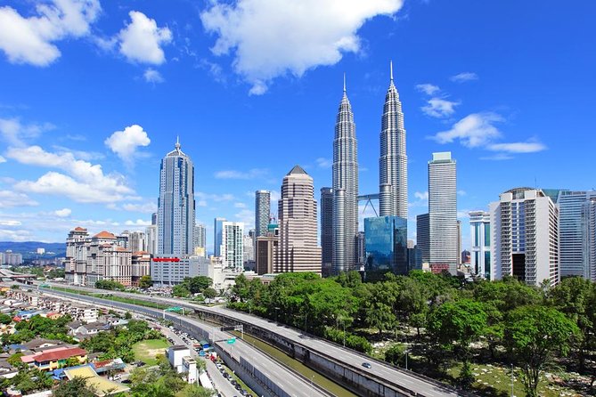 Kuala Lumpur Airport Transfer to Your Hotel - Shared ride or private car?