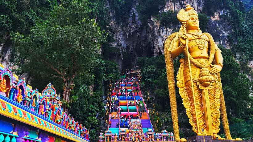 Kuala Lumpur: Batu Caves & Historic Buildings Tour - The National Mosque and Malaysia’s modern identity