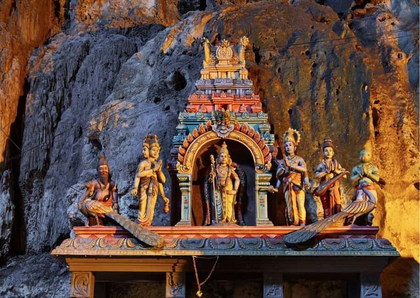 Kuala Lumpur: Batu Caves & Kuala Gandah Elephant Sanctuary - Who should book this outing?