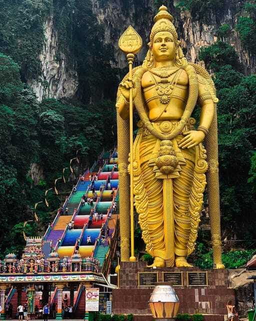 Kuala Lumpur : Batu Caves Private Tour - Inside the shrine and temple cave