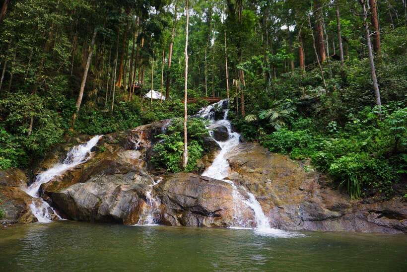 Kuala Lumpur: Batu Caves, Ramayana Caves & Kanching Falls - Key points to know before booking
