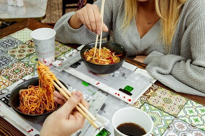 Kuala Lumpur Best Food Tour With A Guide - Central Market: Malay, Chinese, and Indian flavors in one stop