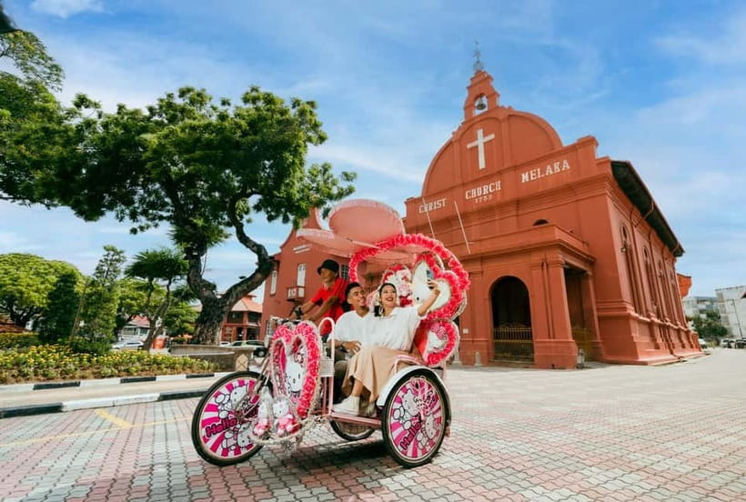 Kuala Lumpur: City Highlights, Batu Caves, and Malacca Tour - Batu Caves brings the most physical activity